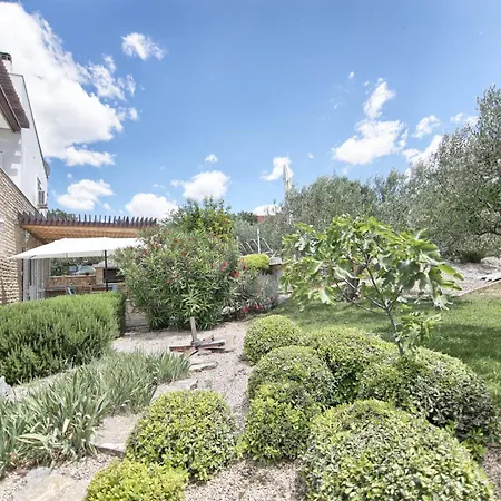 펜션 House With A Swimming Pool Kakma, Biograd - 24899 Polaca